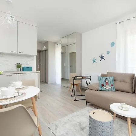 Апартаменты Nowoczesne Studio Z Ogrodkiem 550 M Od Plazy By Renters Сянозеты